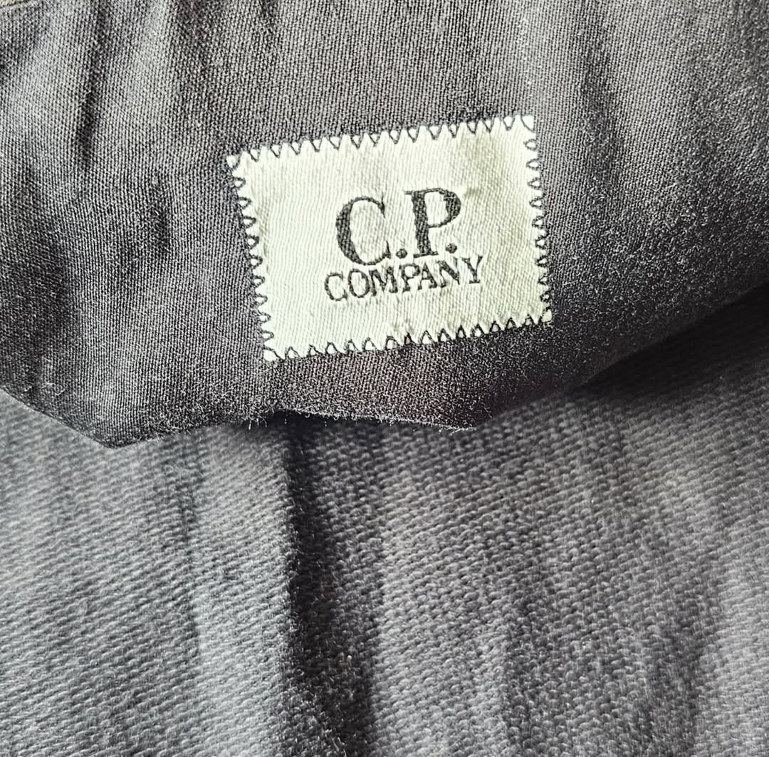 🖤 CP Company Zip Up Hoodie black