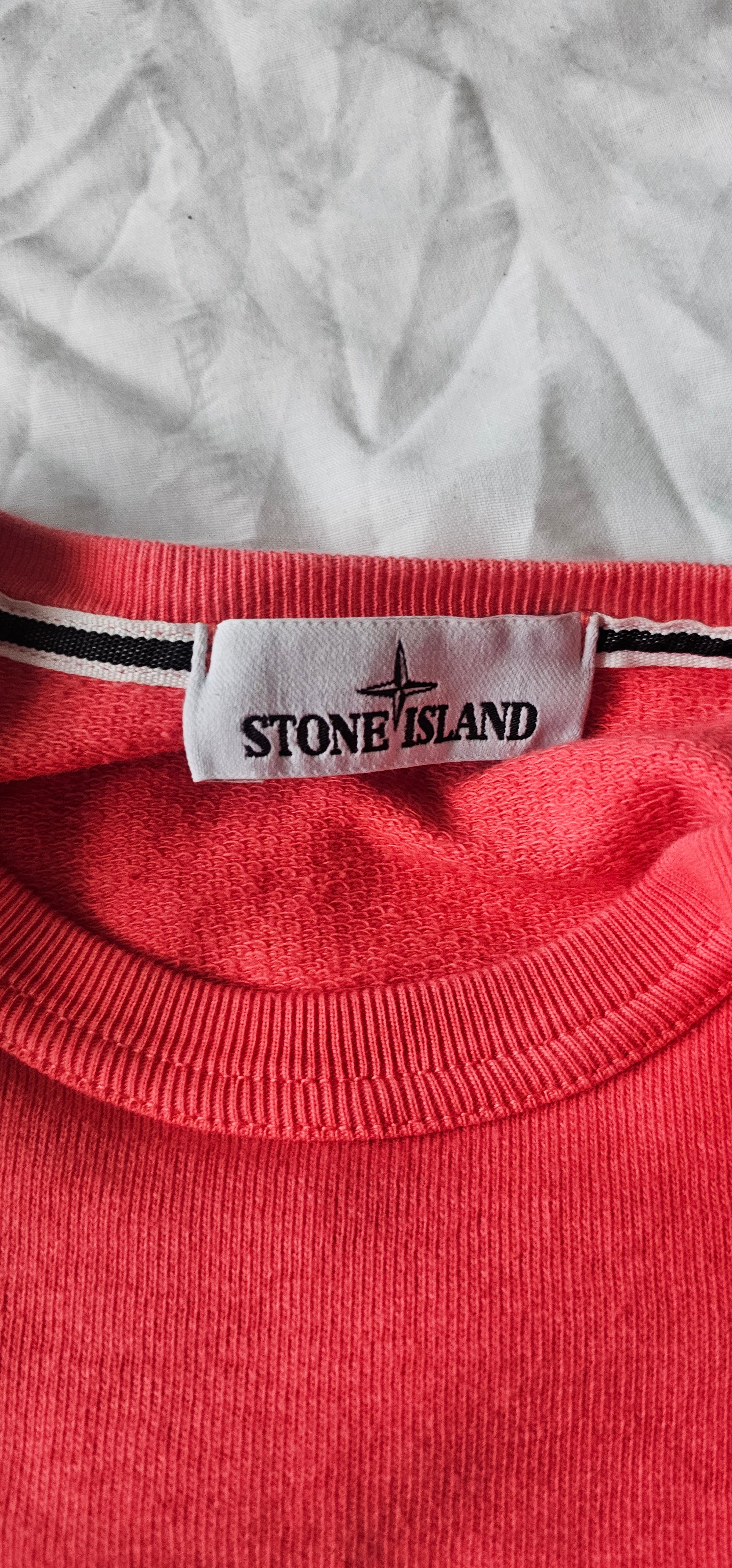 Coral stone island jumper online